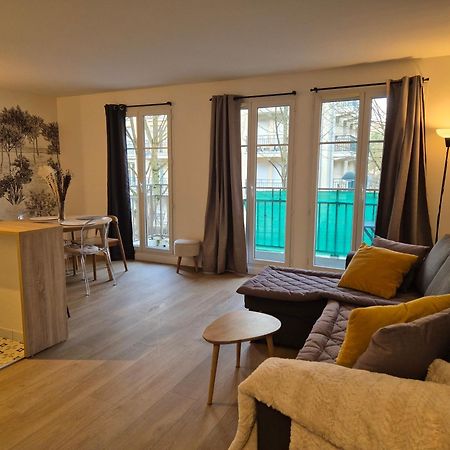 Appartement Cosy Pres Du Rer Chessy  Luaran gambar